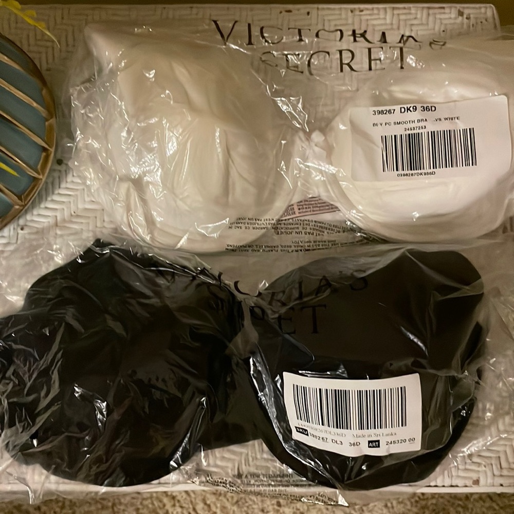 Victoria secret bras white and black 36D